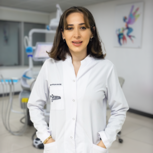 Dt. Merve Akalın KARATAŞ (Başhekim)